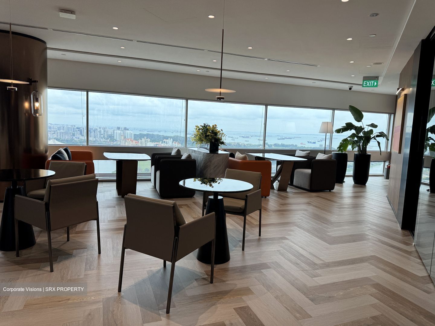 Gateway East (D7), Office #448854791